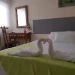招待所 La Paz 2*