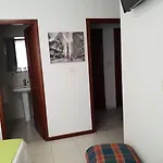 招待所 La Paz 莫阿纳