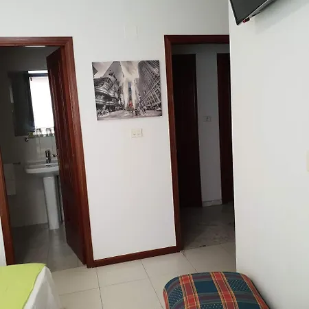 Pensión La Paz Moaña